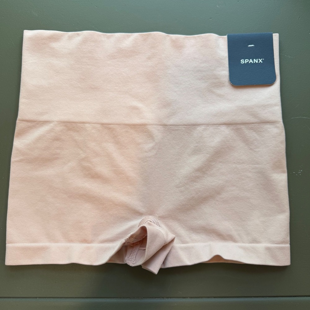 Spanx Everyday Shaping Boyshort Vintage Rose SS0915 Pink Shapewear Underwear